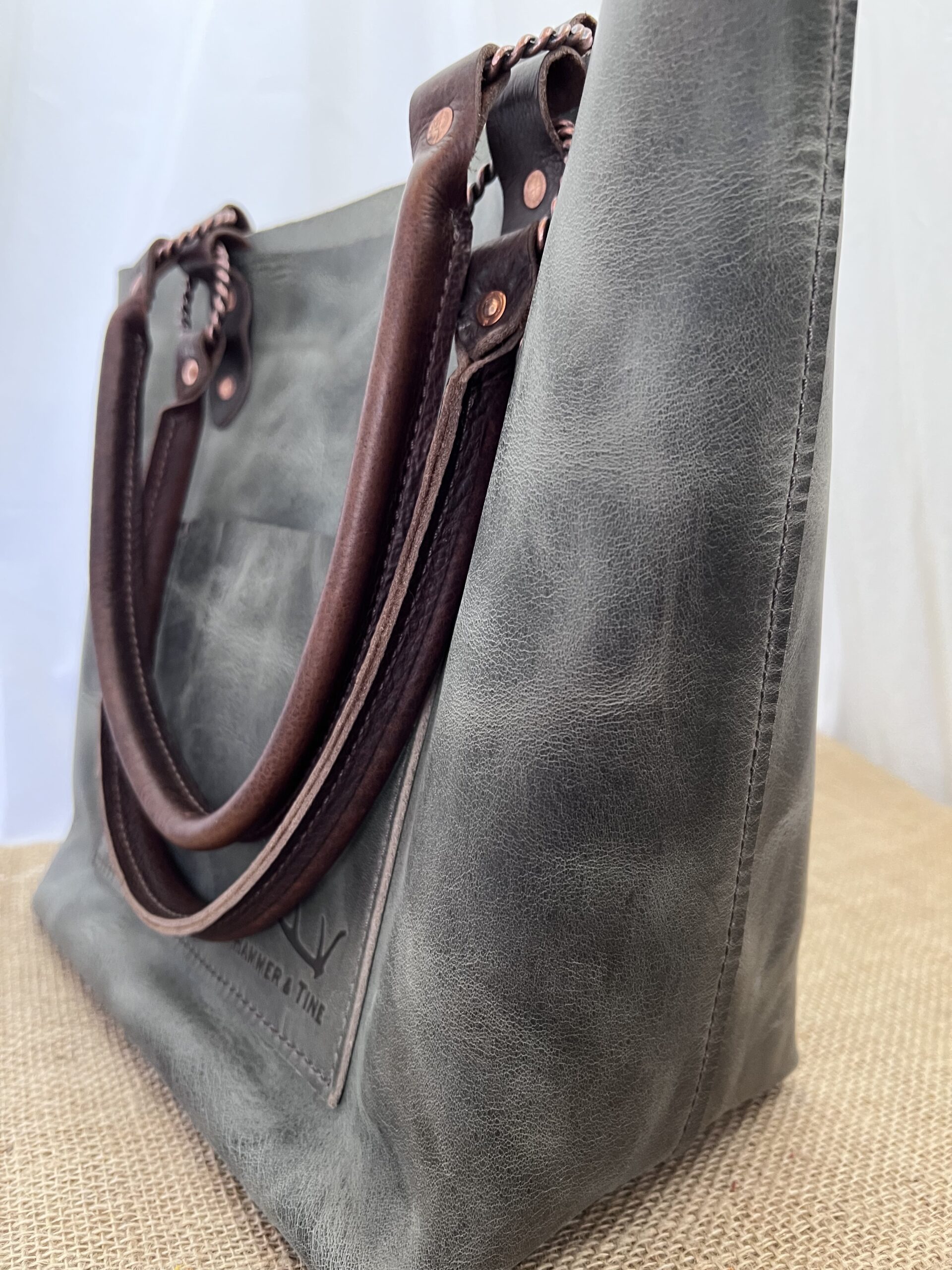 Armonia Gray Leather Tote Gray Leather Shoulder Bag Gray -  Denmark